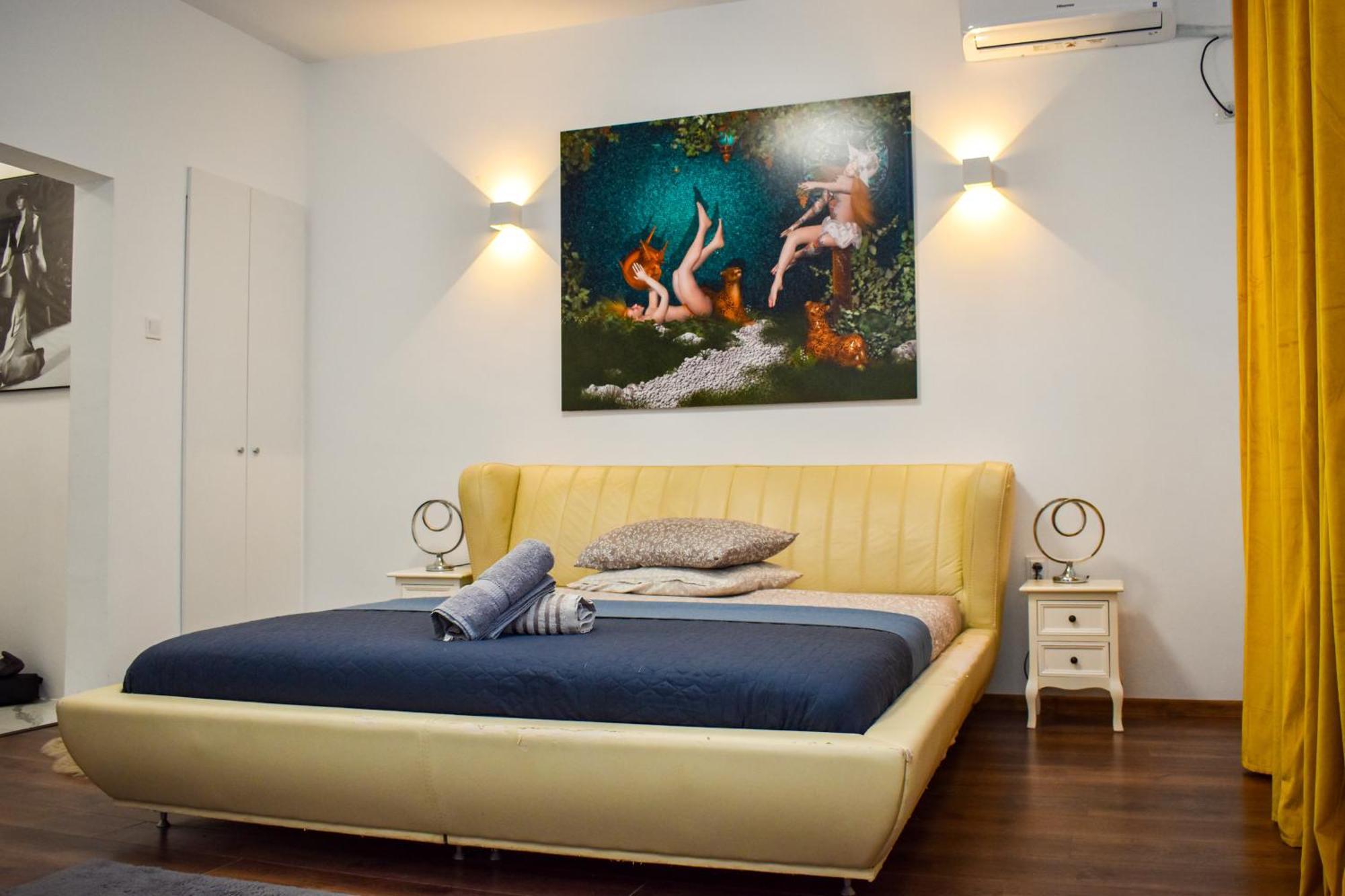 Downtown By Chr Luxury Apartament Bucureşti
